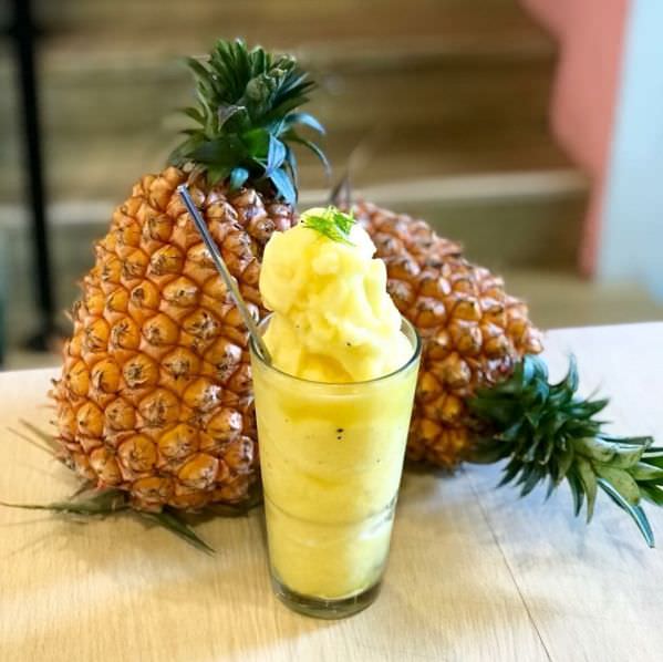 森林小徑精誠店享受美食